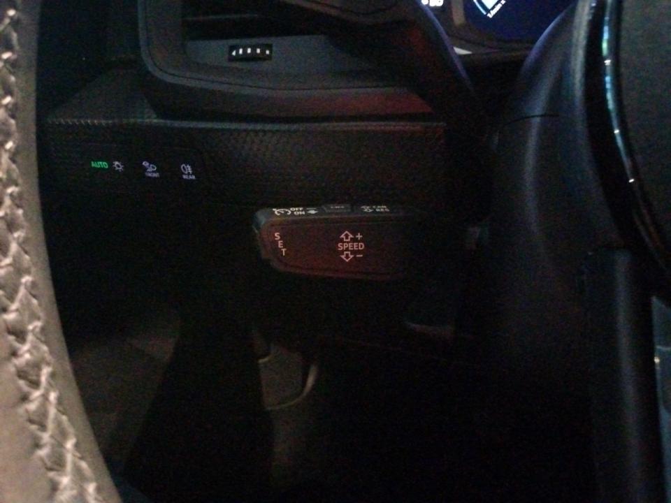 imagen swiper vehículo 28