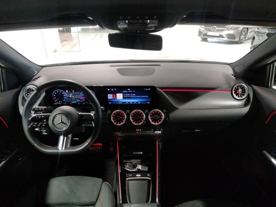 imagen swiper vehículo 17