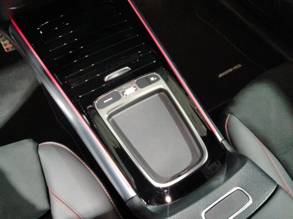 imagen swiper vehículo 32