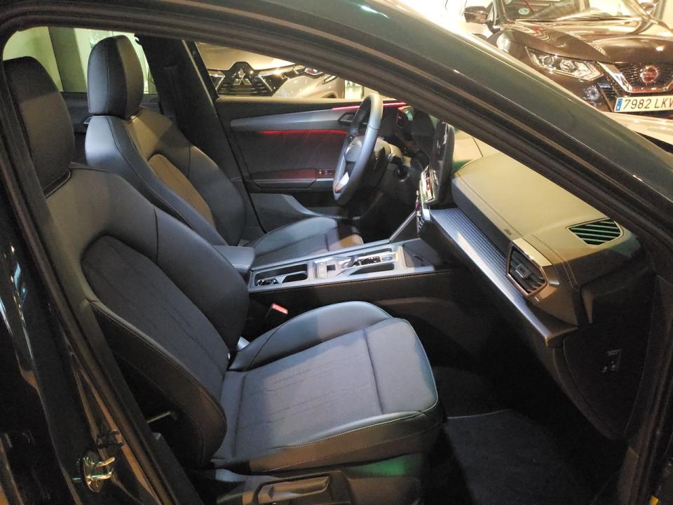 imagen swiper vehículo 17