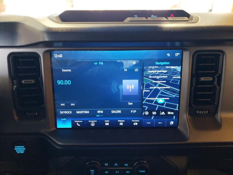 imagen swiper vehículo 25