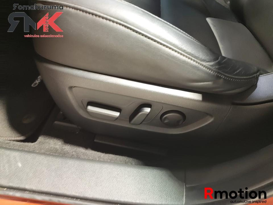 imagen swiper vehículo 9