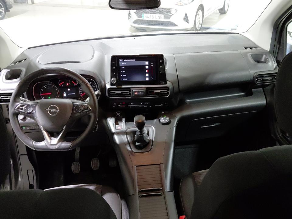 imagen swiper vehículo 16