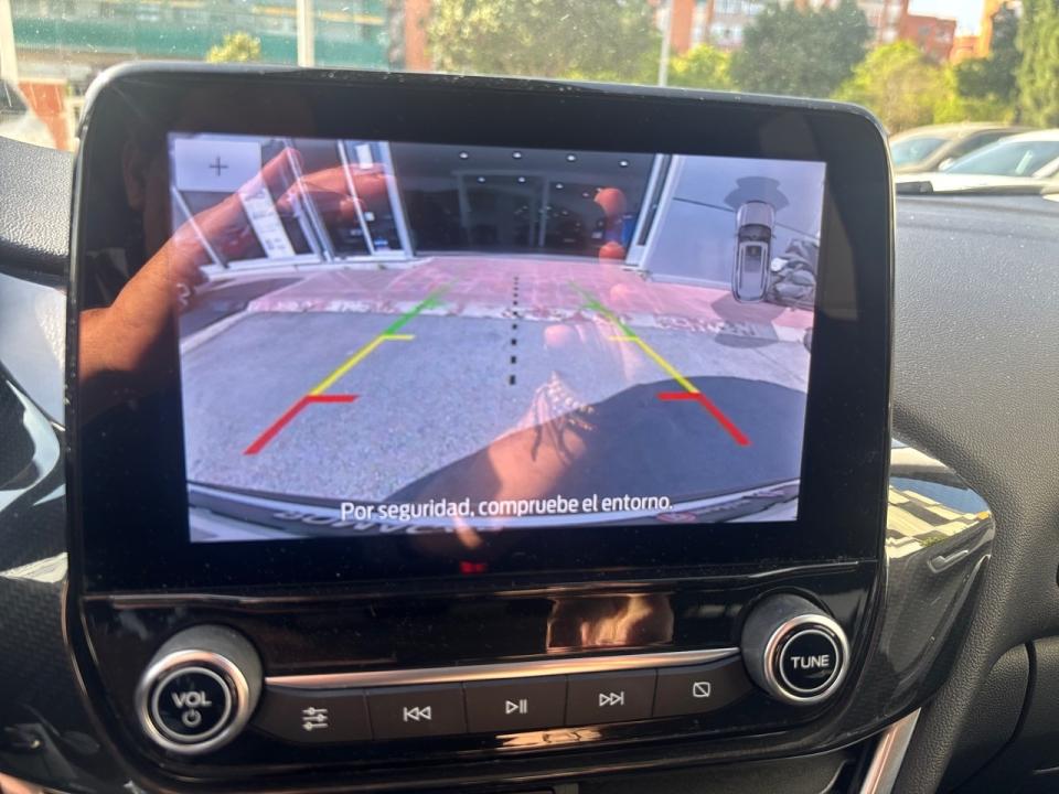 imagen swiper vehículo 17