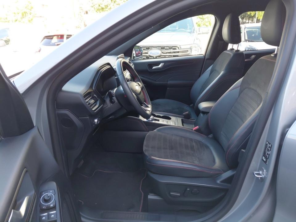 Ford Kuga ST-Line X 2.5 Duratec PHEV 165kW Auto 225CV nuevo en Barcelona Ford Kuga ST-Line X 2.5 Duratec PHEV 165kW Auto 225CV nuevo Barcelona