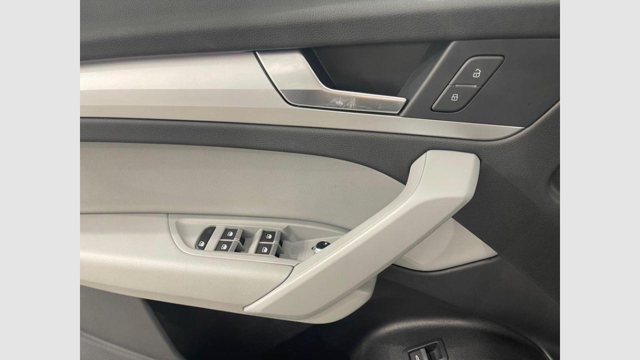 imagen swiper vehículo 15