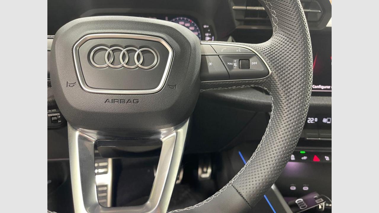 imagen swiper vehículo 32