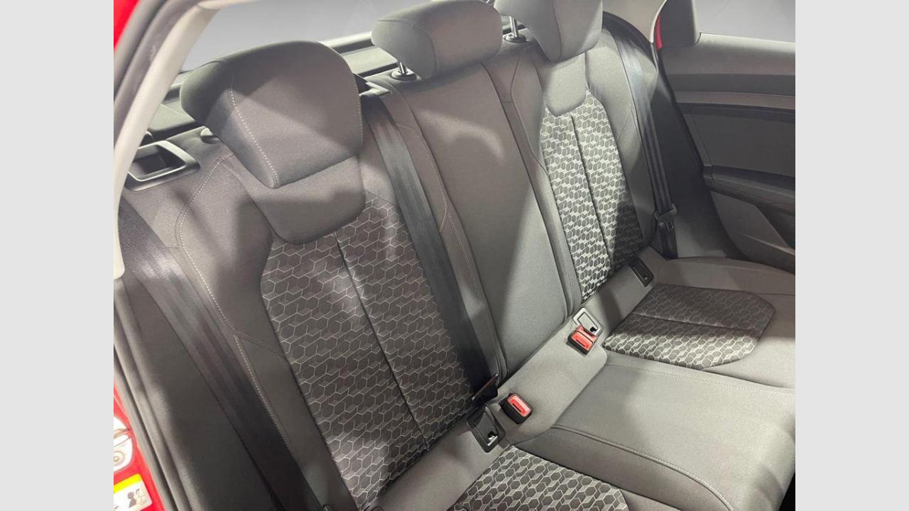 imagen swiper vehículo 16