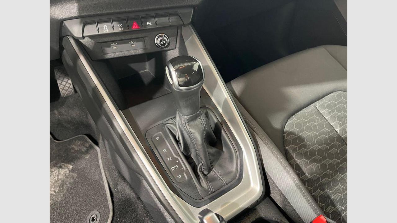 imagen swiper vehículo 28