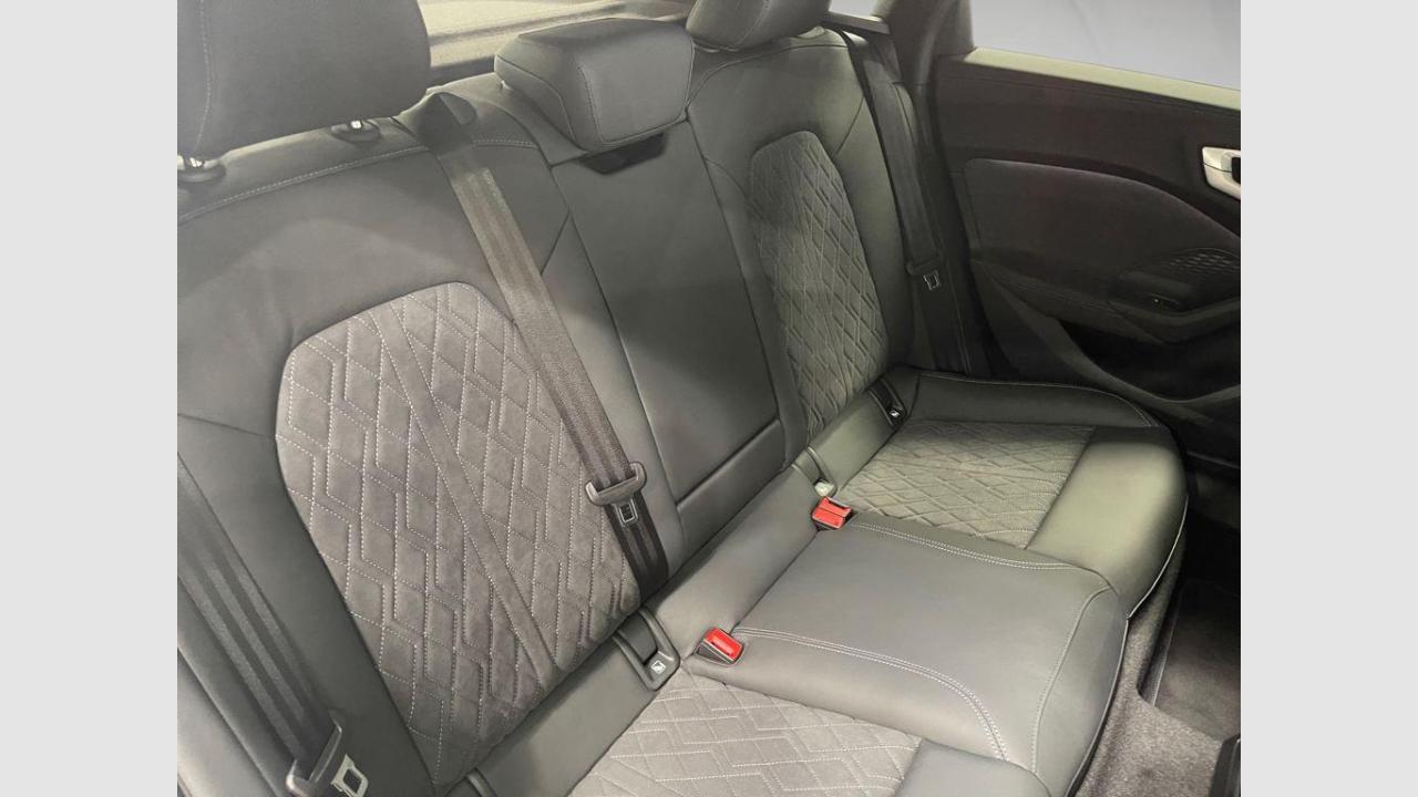 imagen swiper vehículo 16