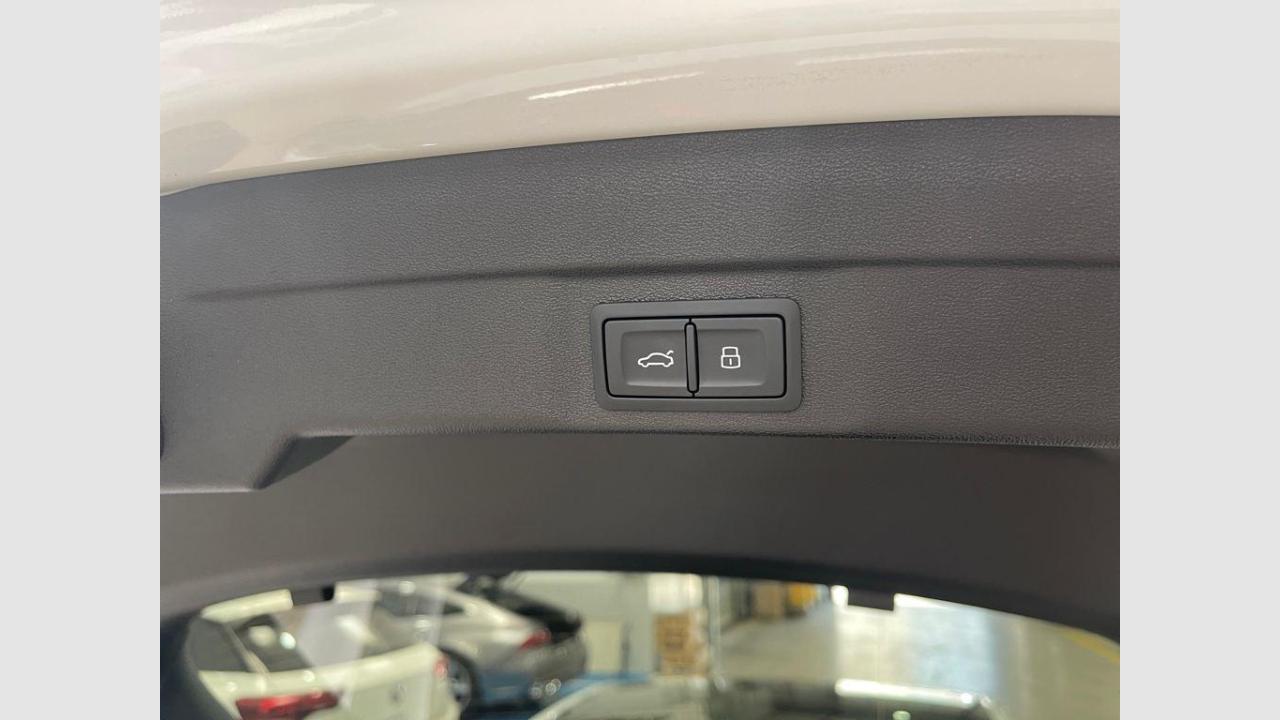 imagen swiper vehículo 21