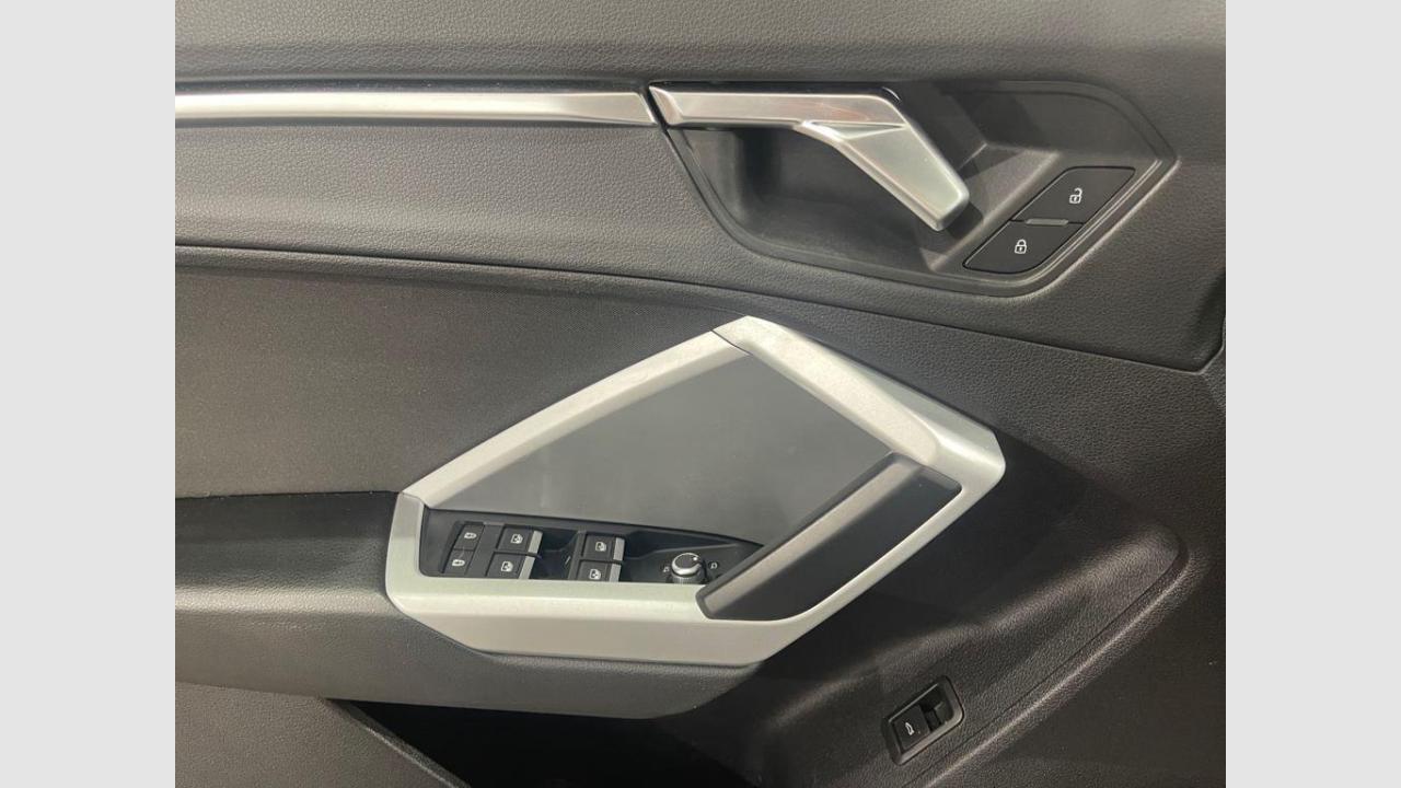 imagen swiper vehículo 15