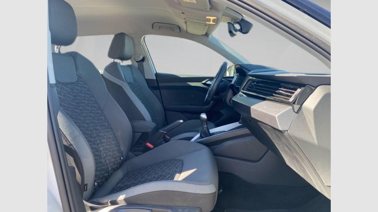 imagen swiper vehículo 9