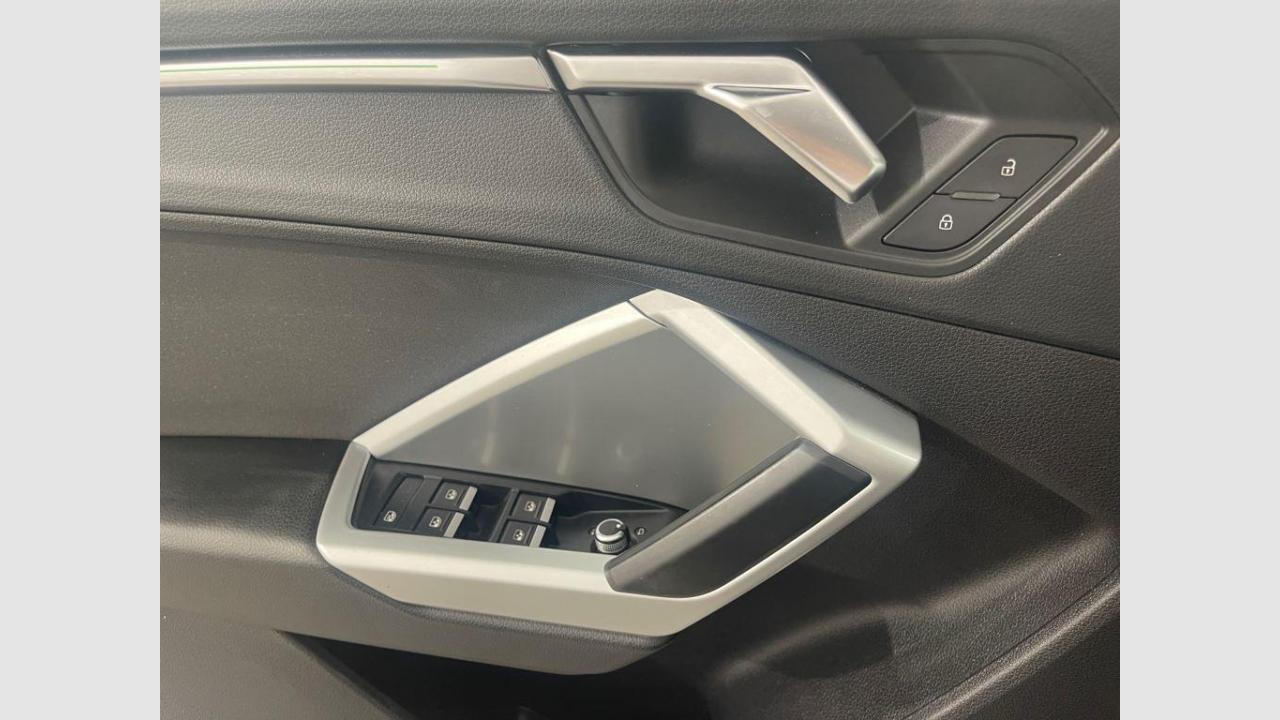 imagen swiper vehículo 11