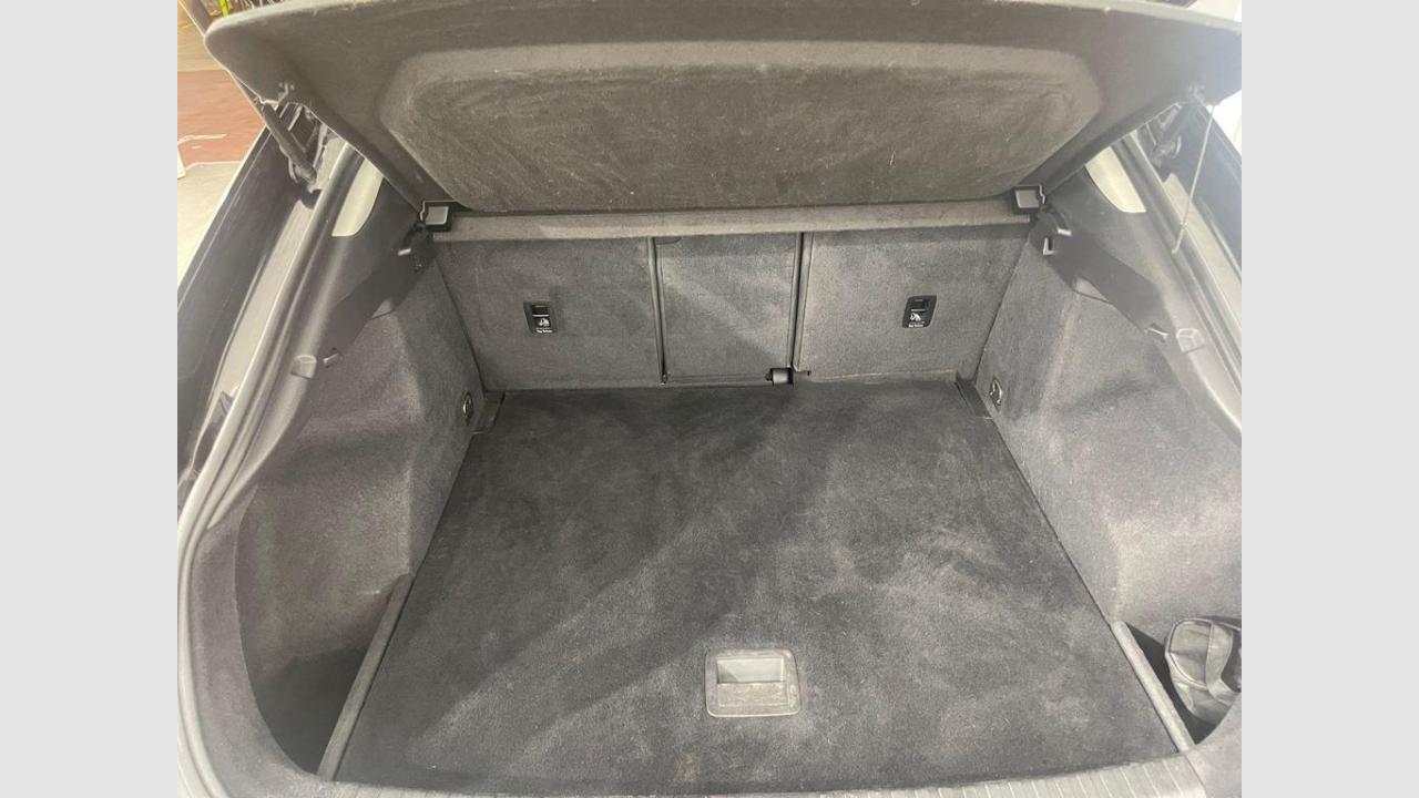 imagen swiper vehículo 18