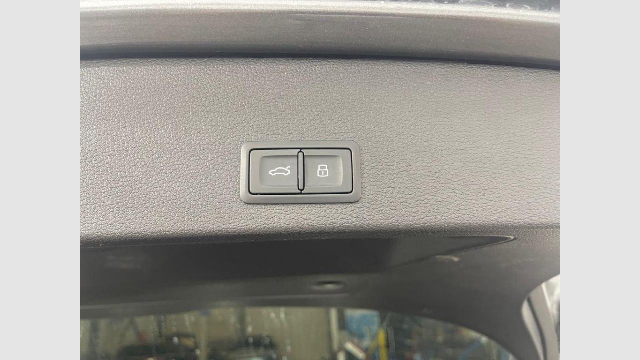 imagen swiper vehículo 11