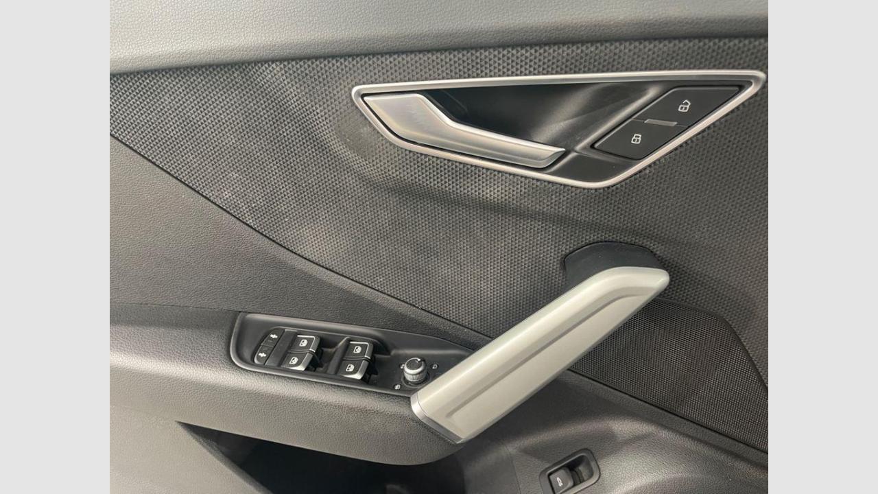 imagen swiper vehículo 15