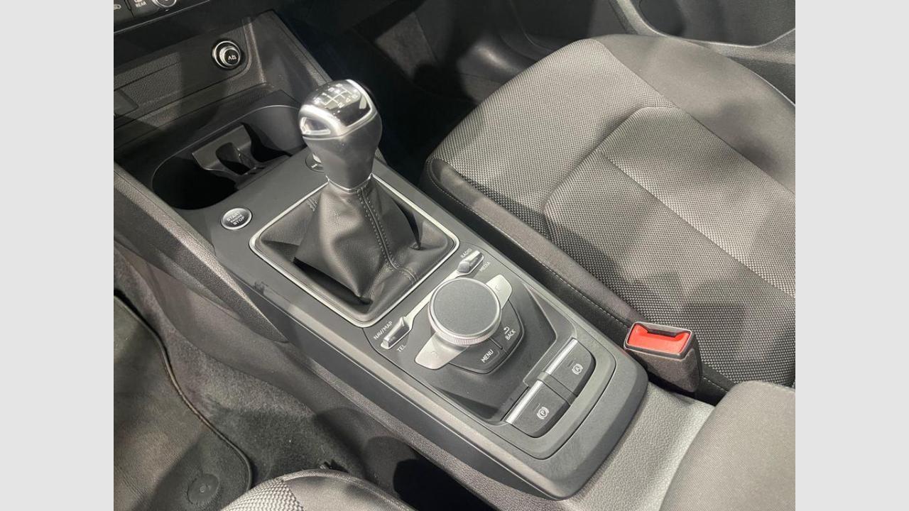 imagen swiper vehículo 18