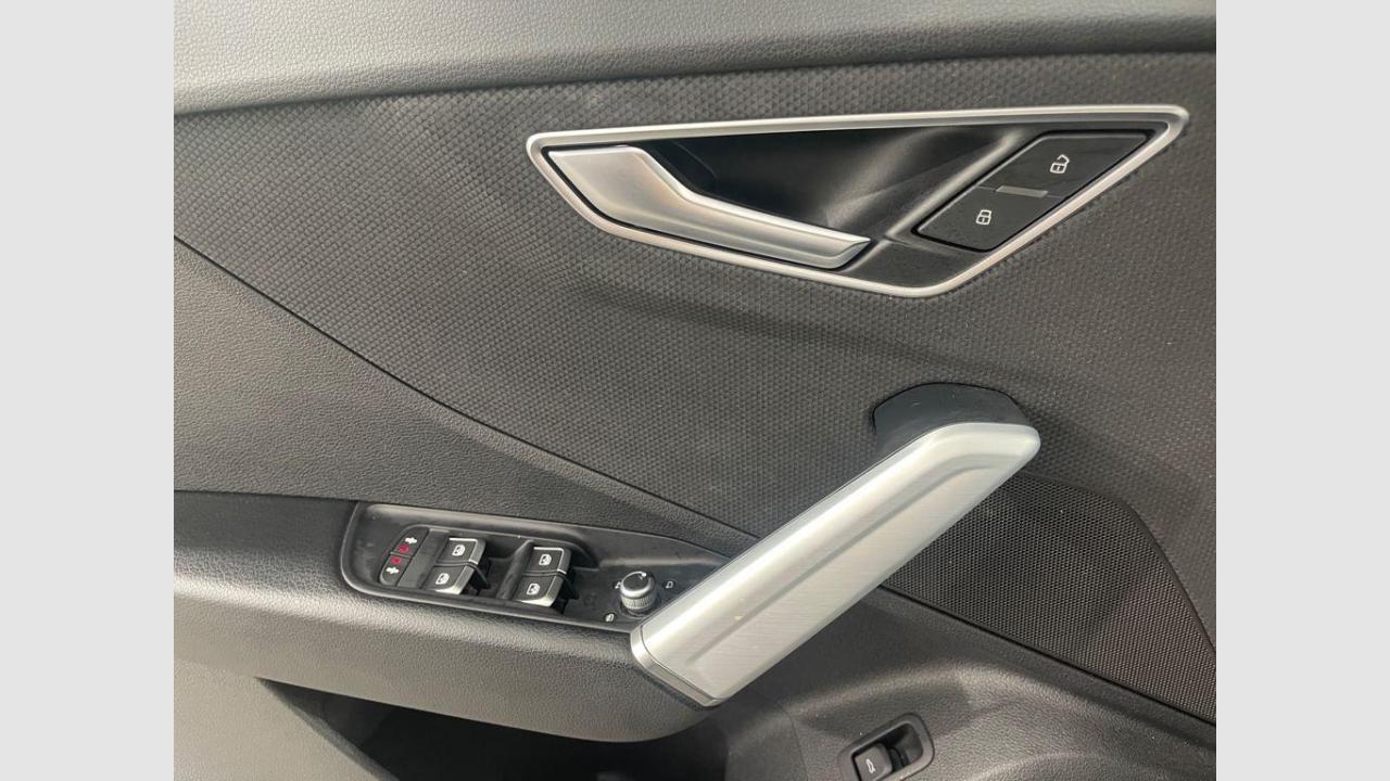 imagen swiper vehículo 15