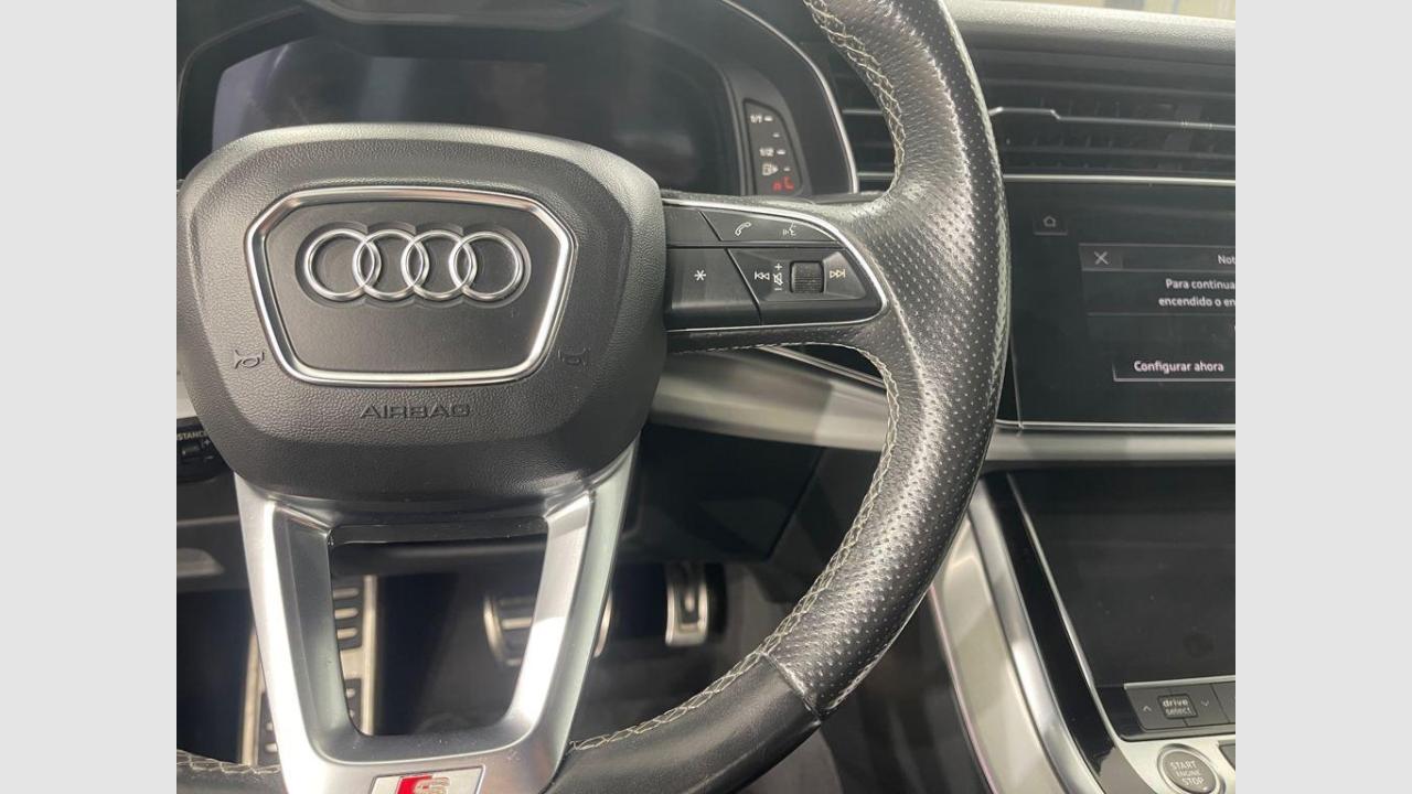 imagen swiper vehículo 17