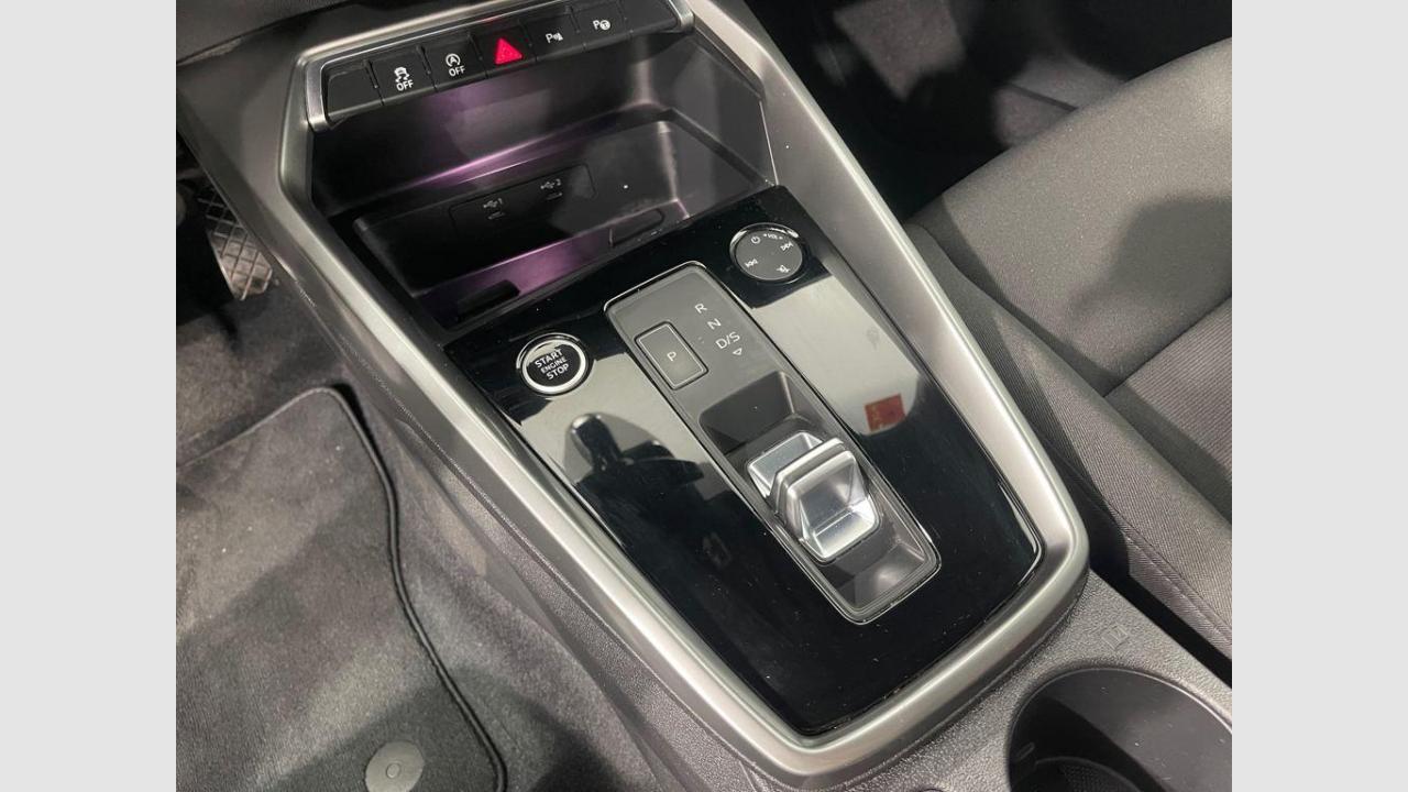 imagen swiper vehículo 18