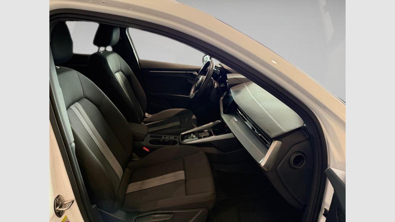 imagen swiper vehículo 9