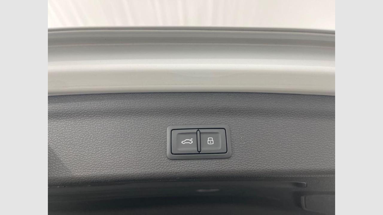 imagen swiper vehículo 11