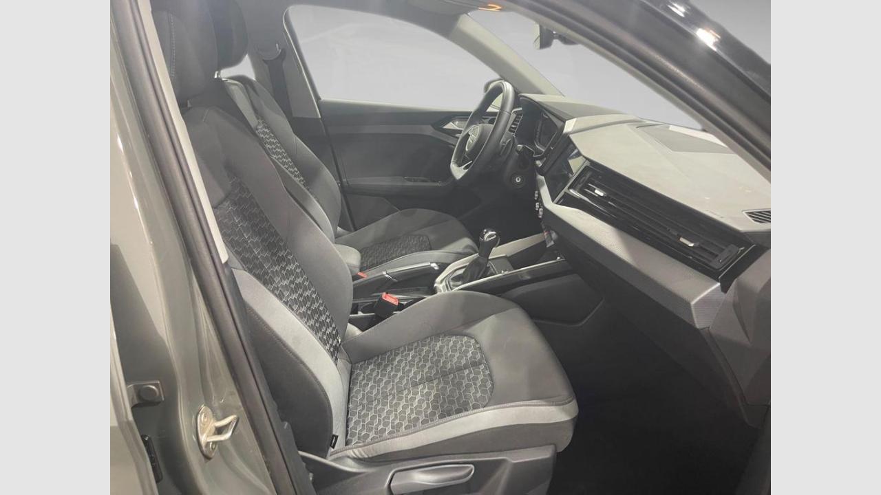 imagen swiper vehículo 9