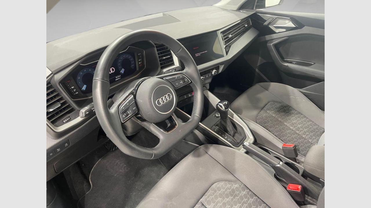 imagen swiper vehículo 16