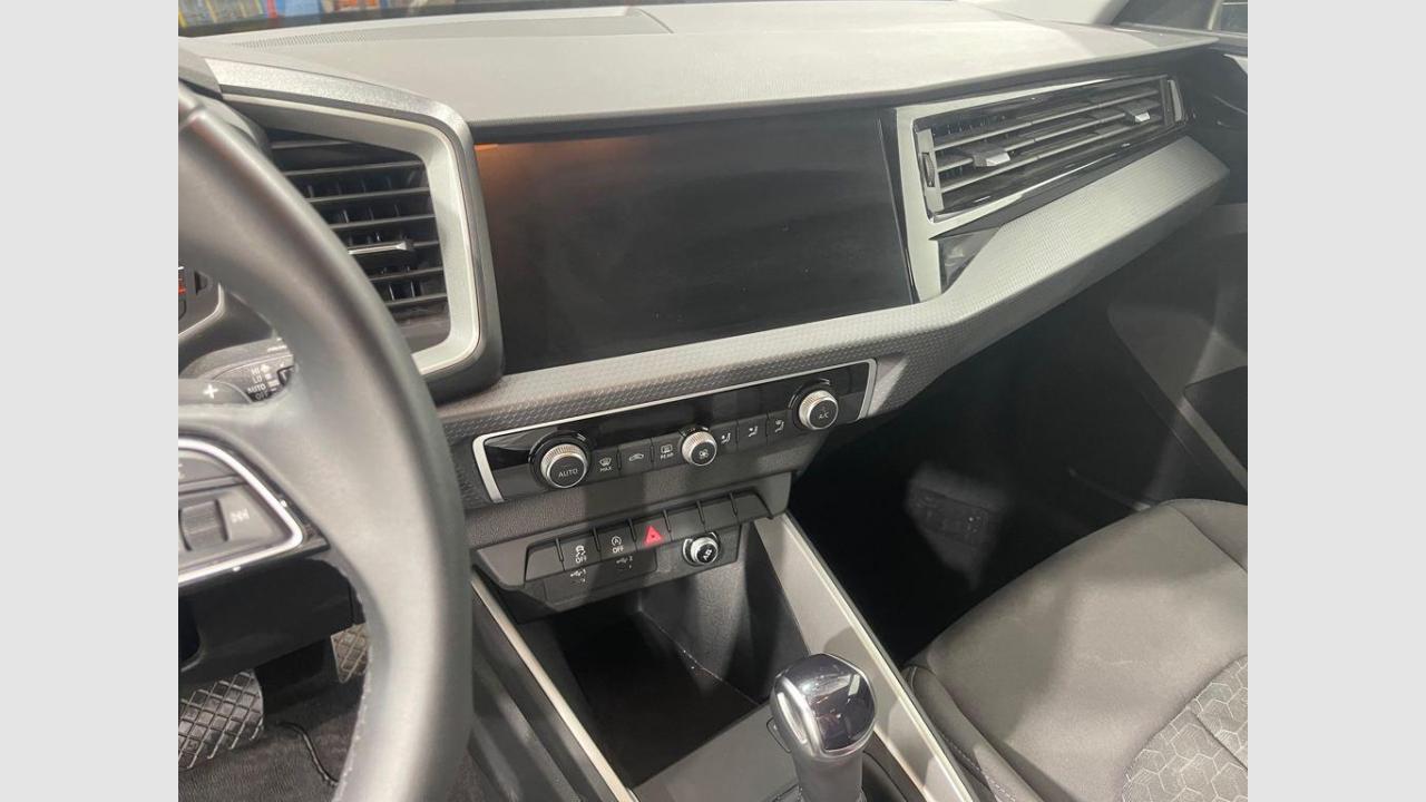 imagen swiper vehículo 18