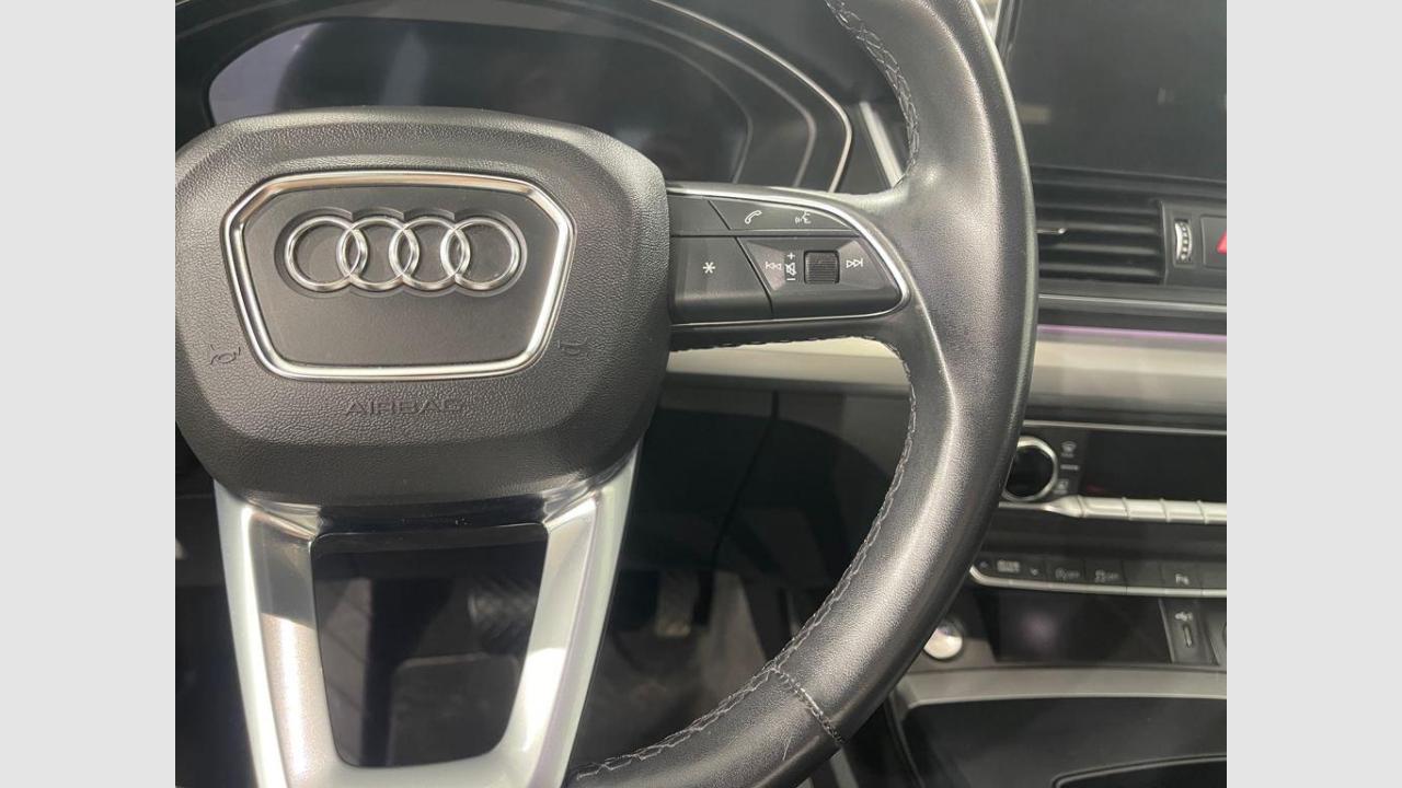 imagen swiper vehículo 17