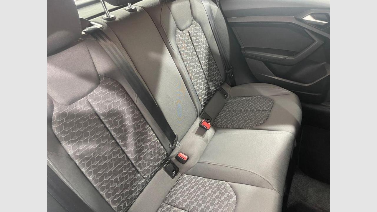 imagen swiper vehículo 8