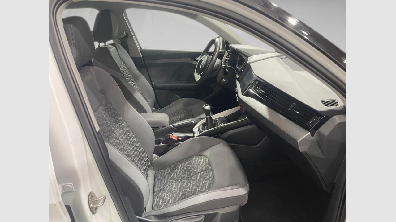 imagen swiper vehículo 9