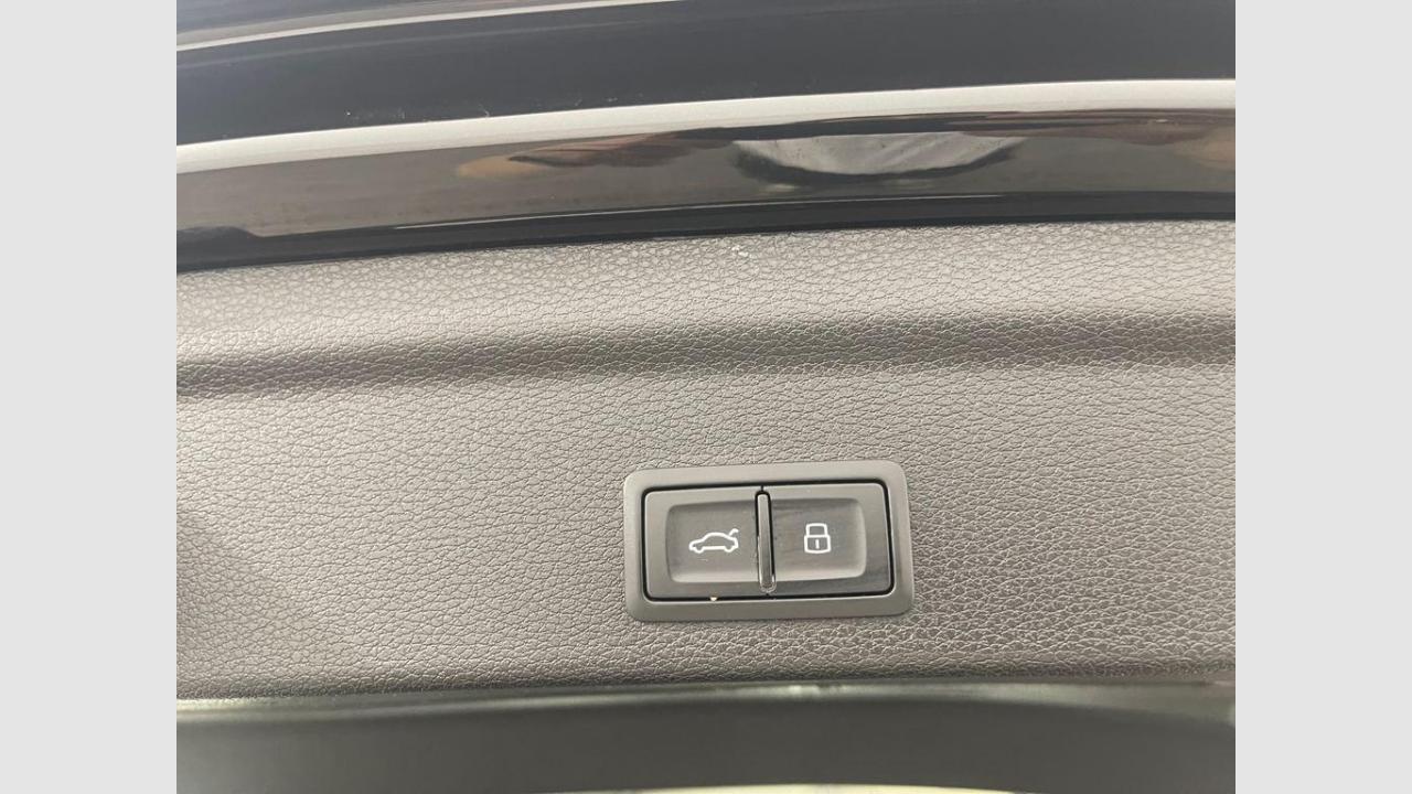 imagen swiper vehículo 11