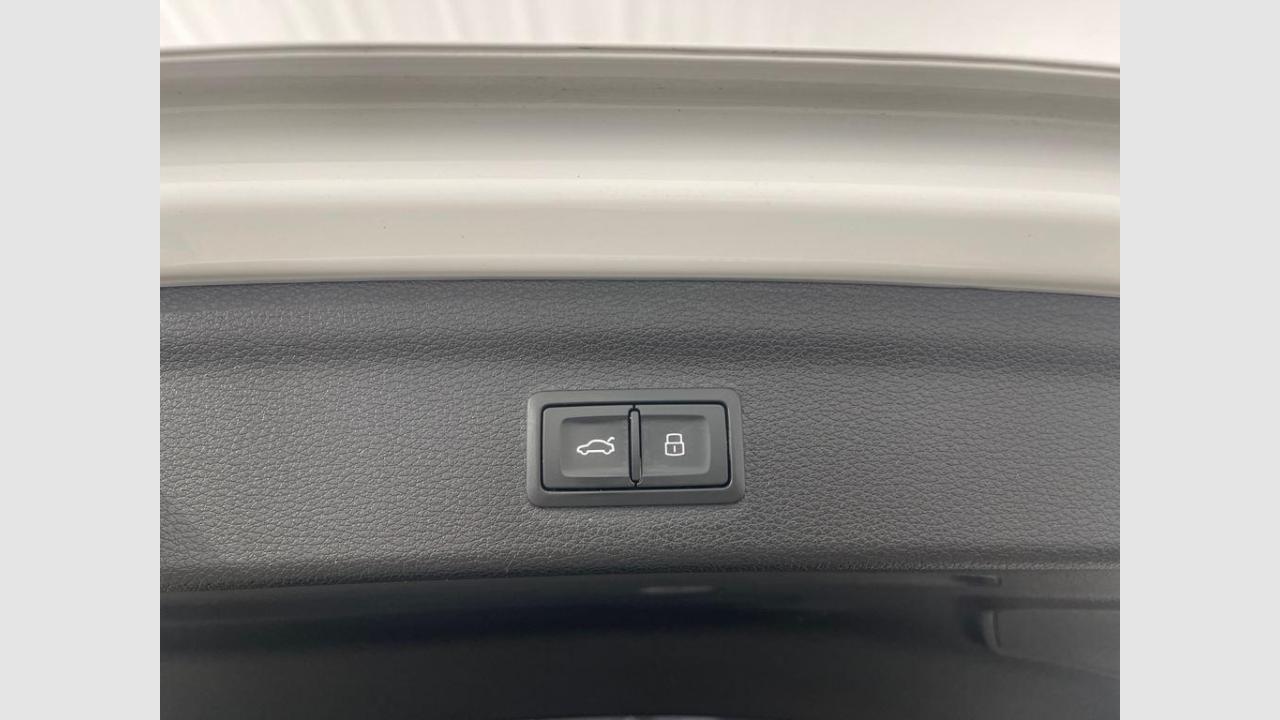 imagen swiper vehículo 11