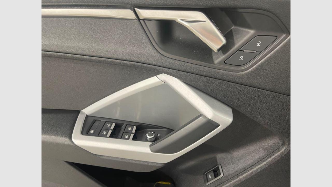 imagen swiper vehículo 15