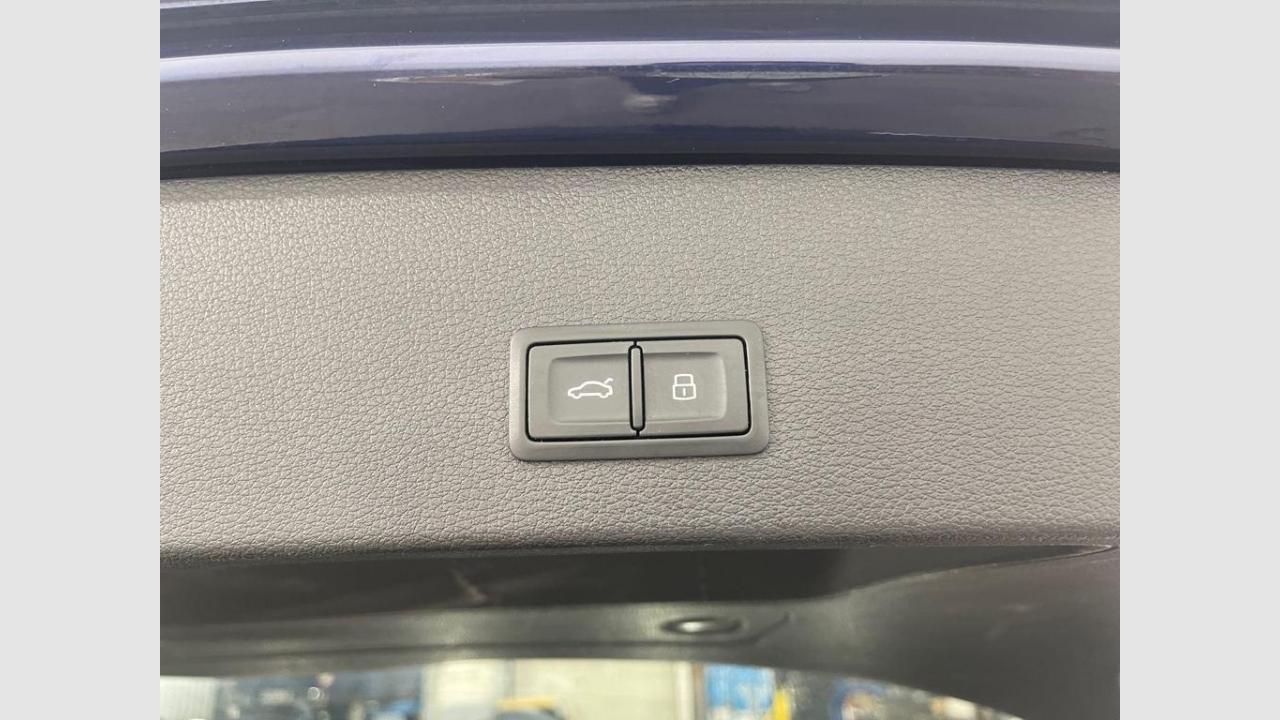 imagen swiper vehículo 12