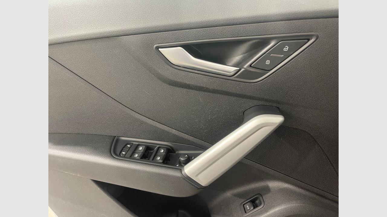 imagen swiper vehículo 16