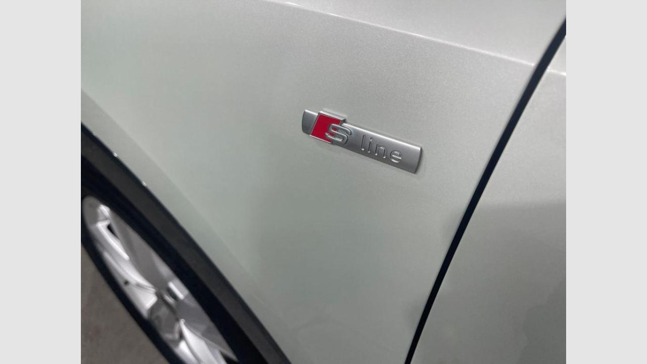 imagen swiper vehículo 13