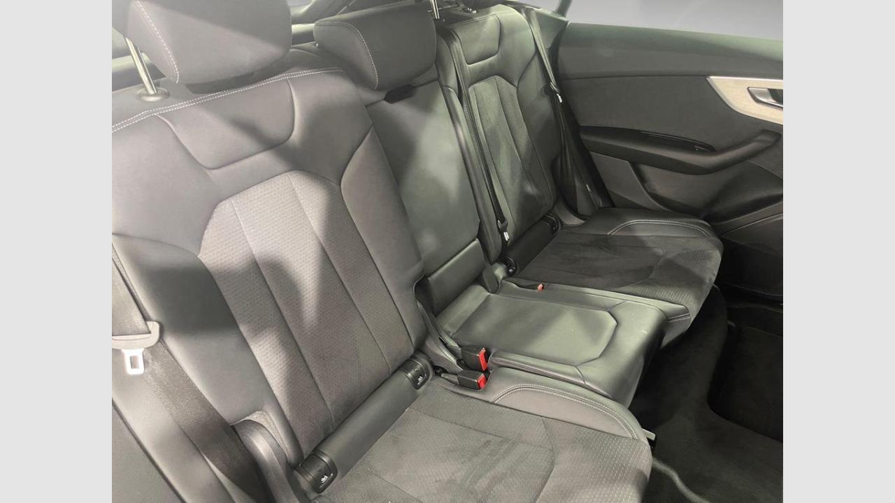 imagen swiper vehículo 16