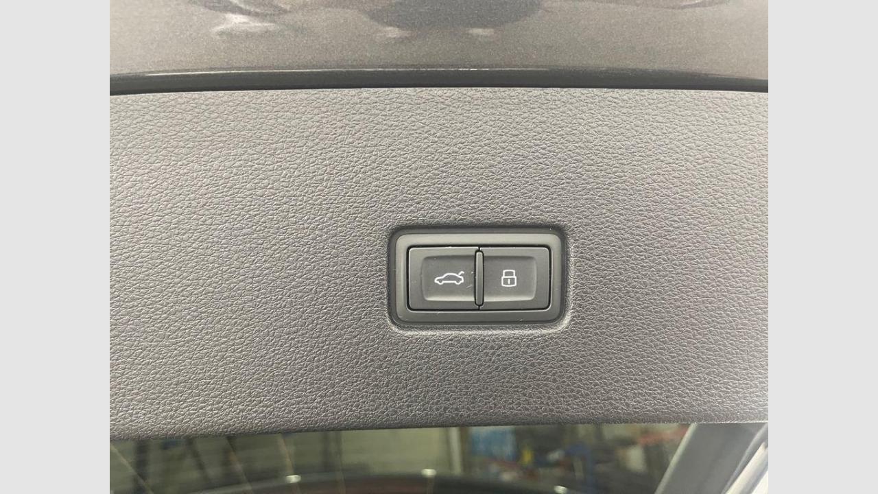 imagen swiper vehículo 19