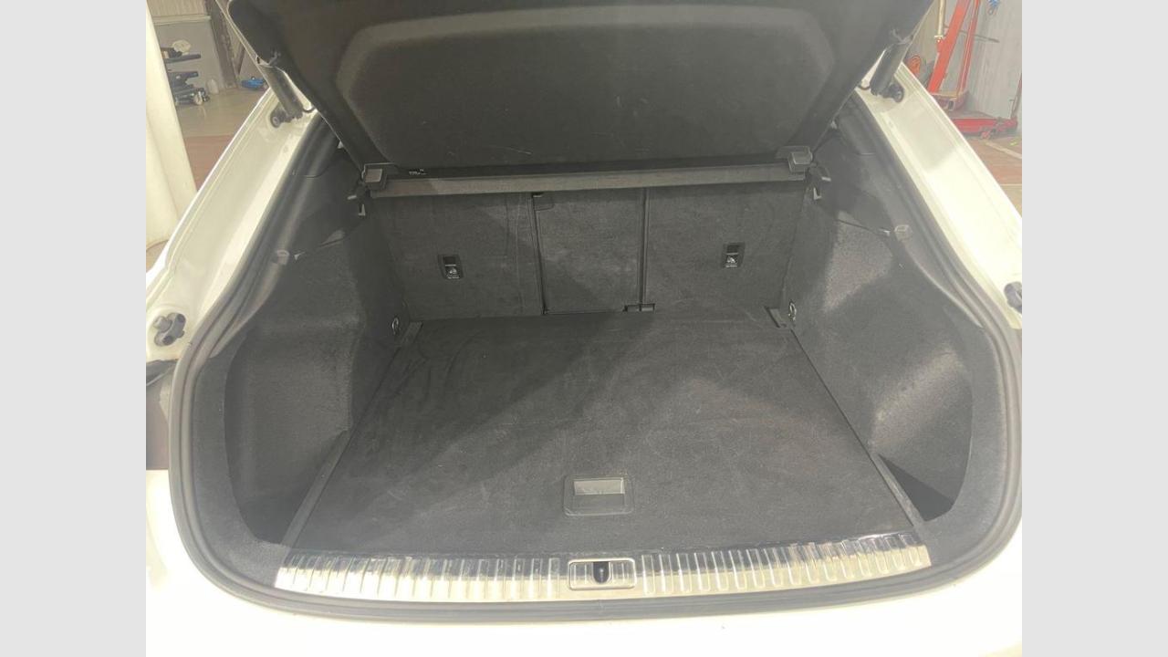 imagen swiper vehículo 10