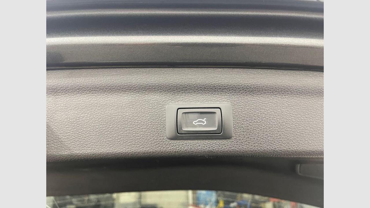 imagen swiper vehículo 11