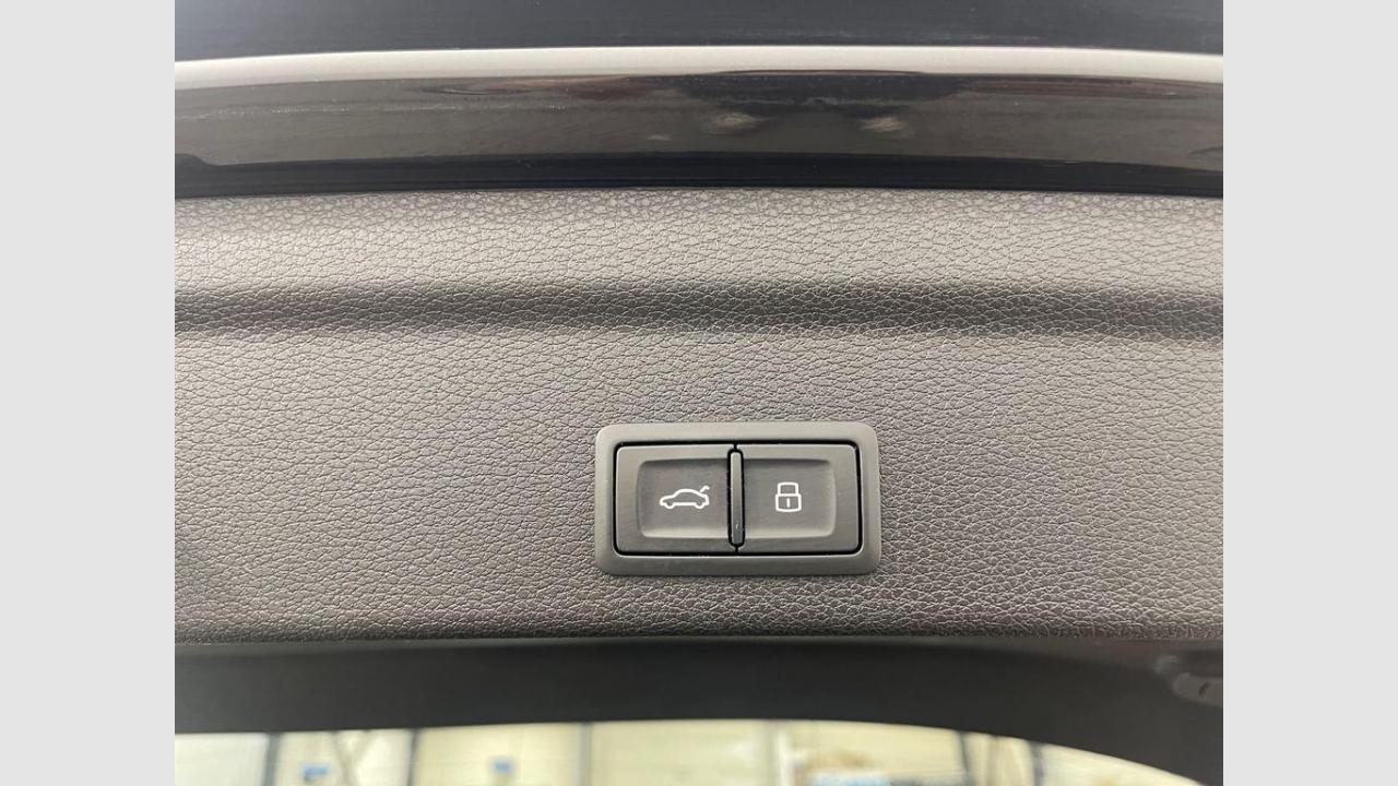 imagen swiper vehículo 11