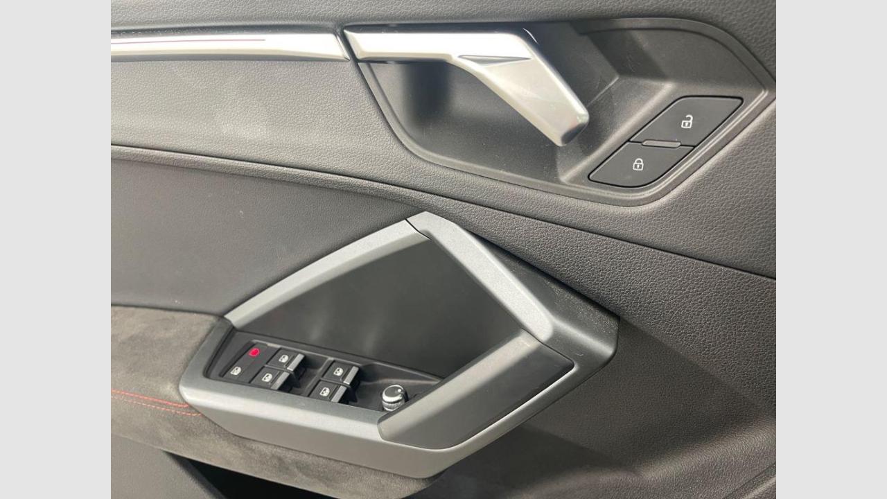 imagen swiper vehículo 15