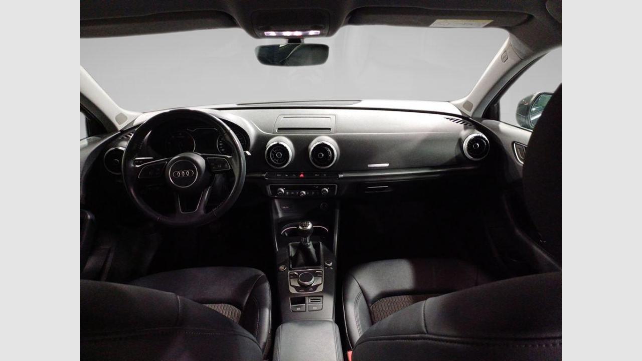 imagen swiper vehículo 7