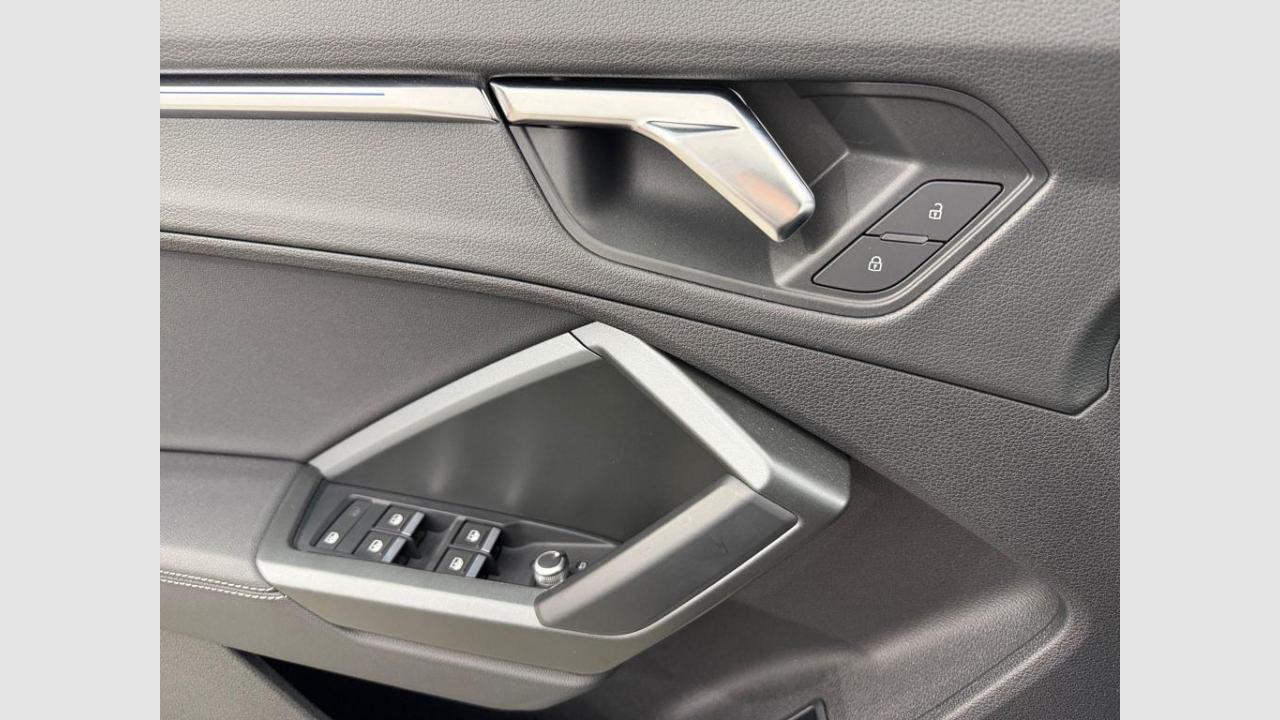 imagen swiper vehículo 15