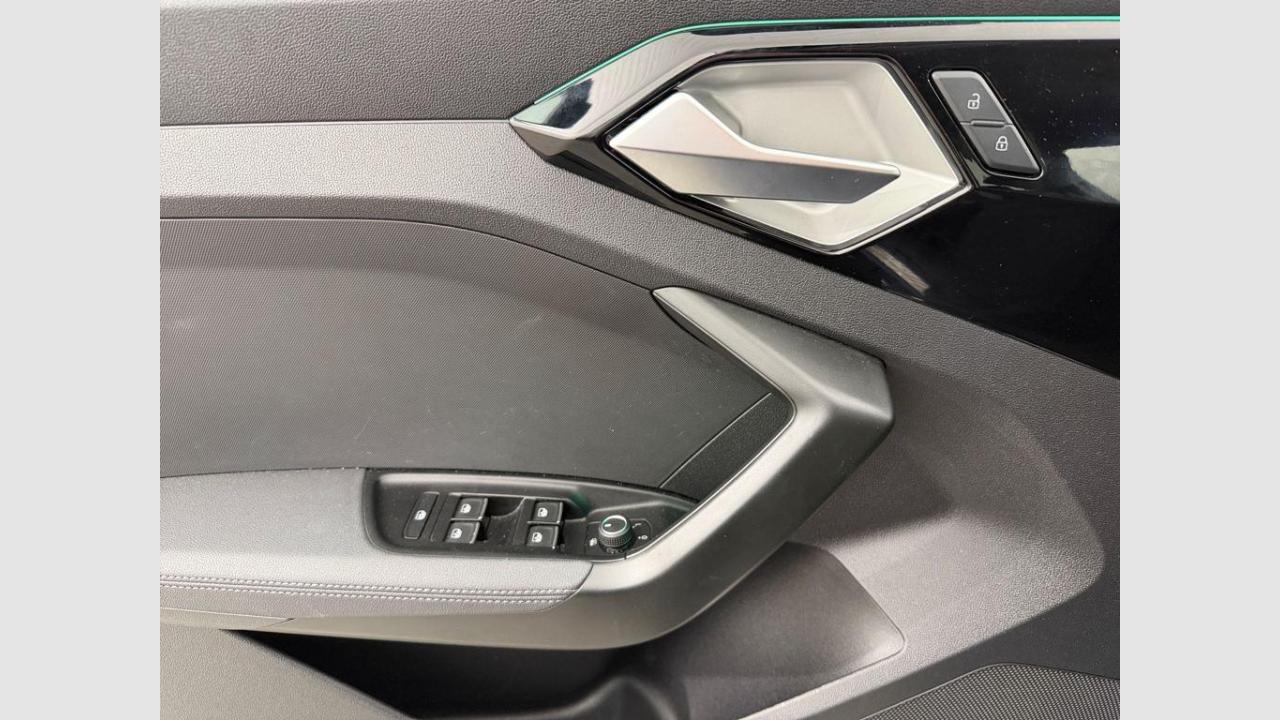 imagen swiper vehículo 15