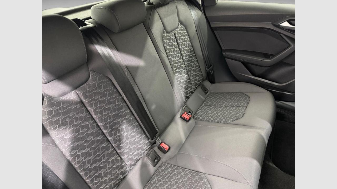 imagen swiper vehículo 16