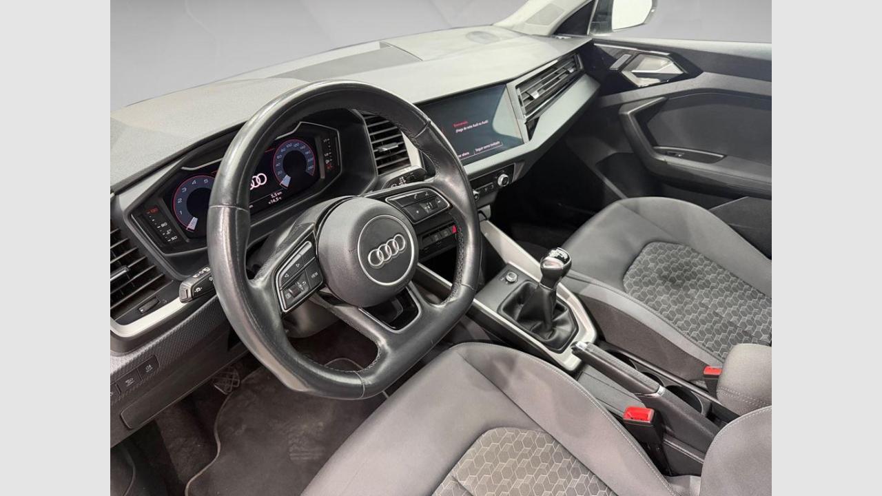 imagen swiper vehículo 12